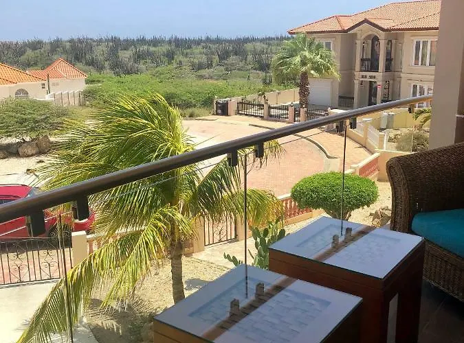 Cozy Apartment,2Minutes To Hotels, Ritz Carlton, Palm Beach