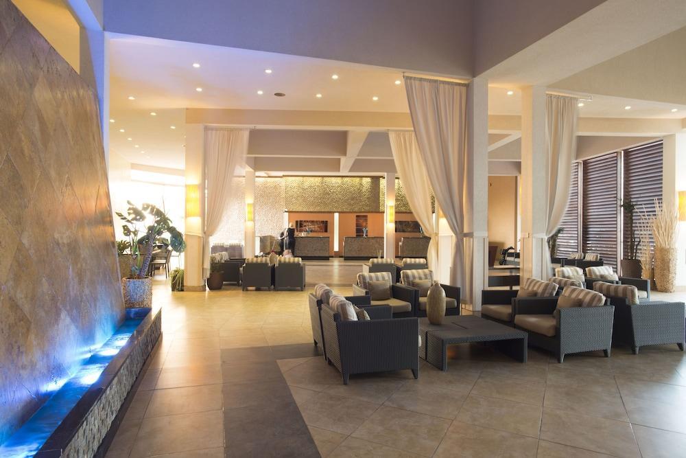 Resort Divi Village Golf And 4*