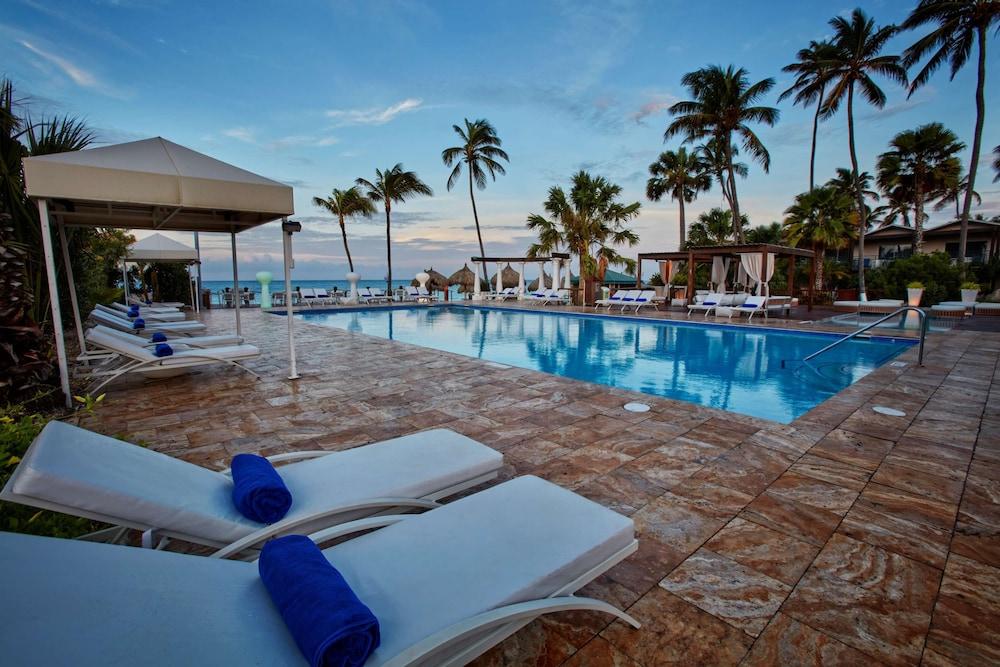 Divi Hotel 4*
