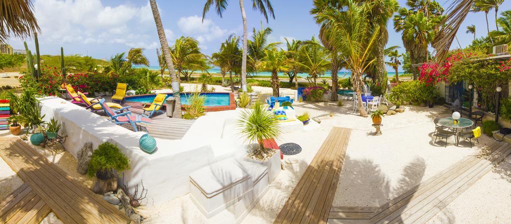 Beach House Aruba Apartments *