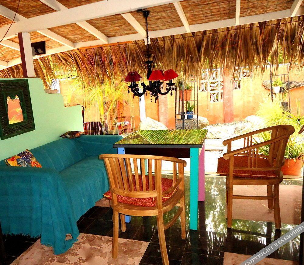 Beach House Aruba Apartments