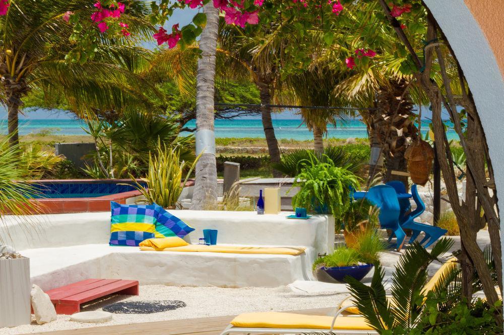 Beach House Aruba Apartments