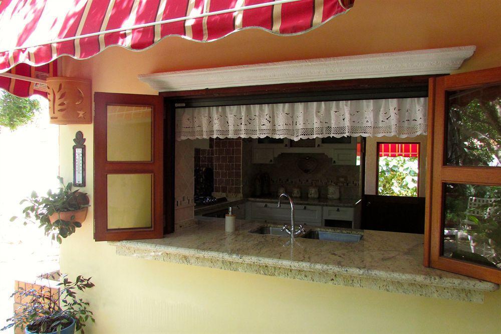 Du Laurence Villa