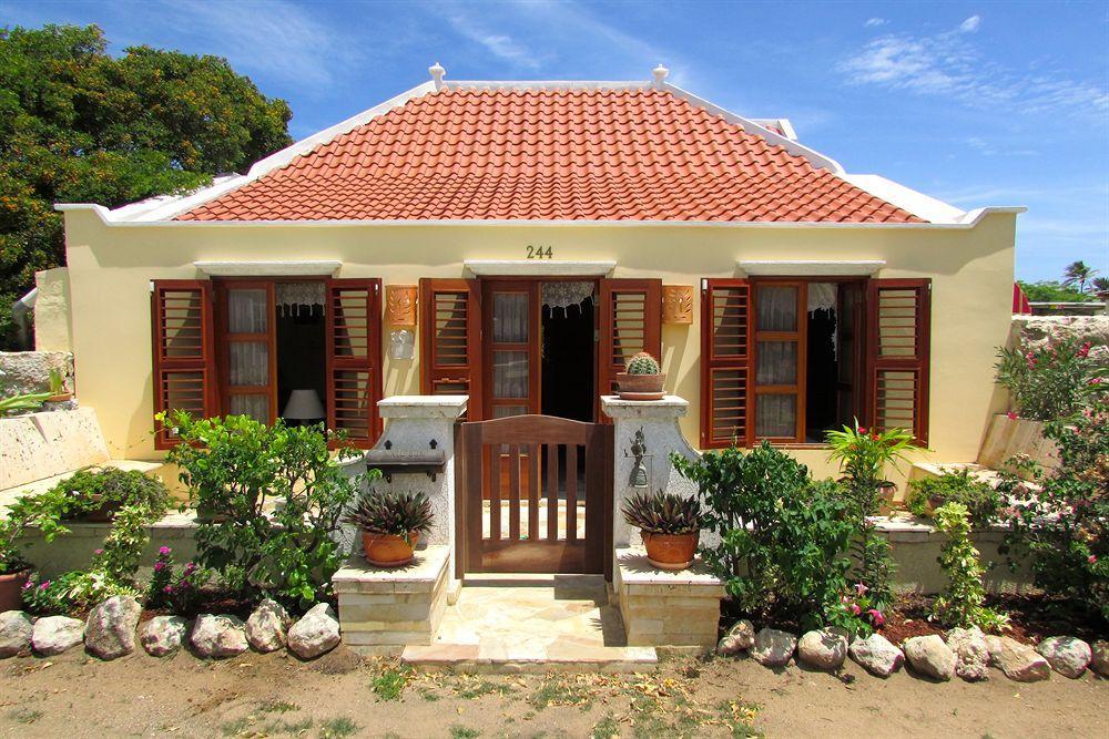 Du Laurence Villa