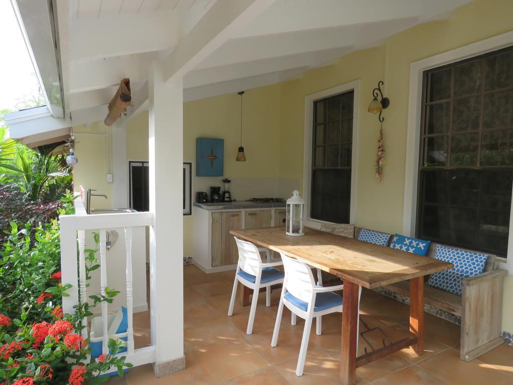 Bed & Breakfast Mangooz *