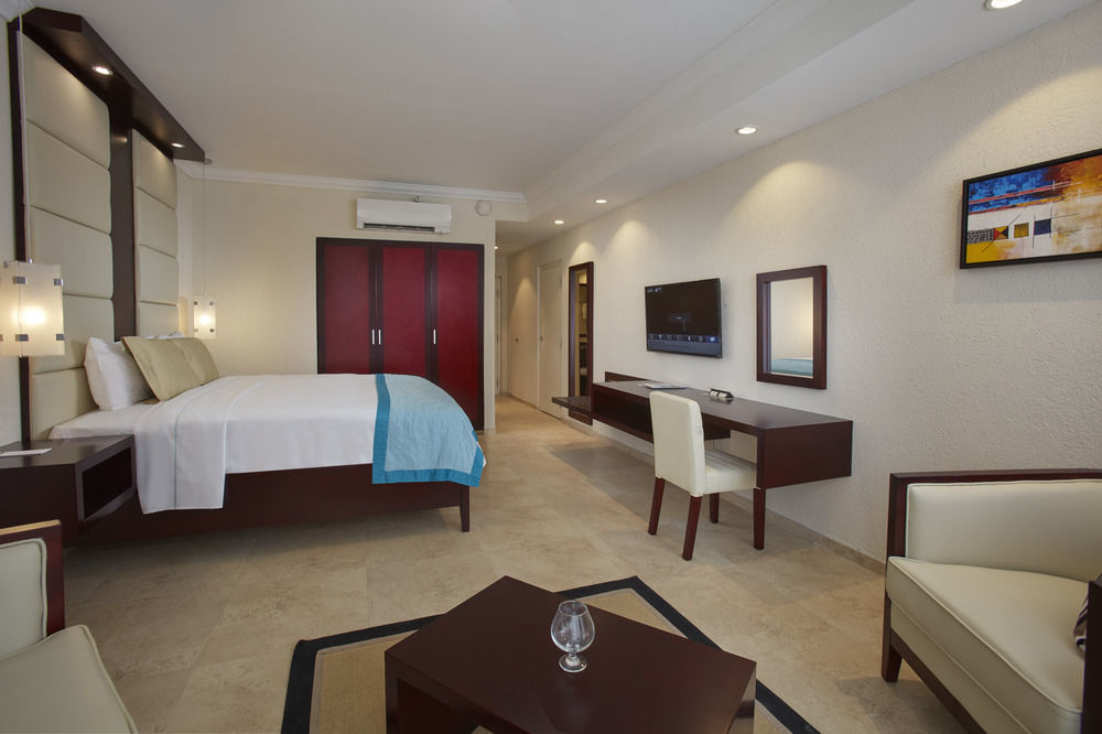 Hotel Divi