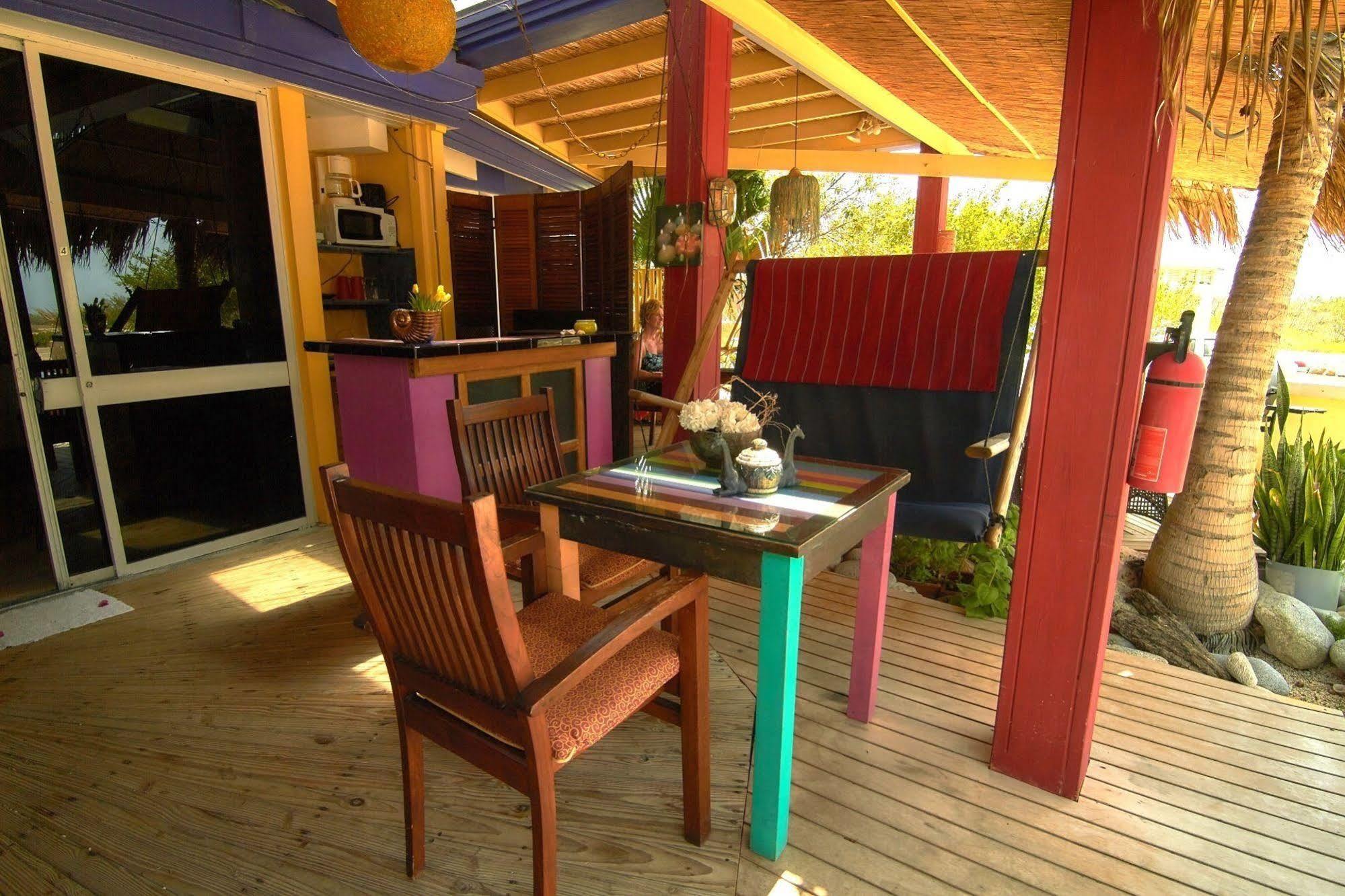 Beach House Aruba Apartments * Palm Beach