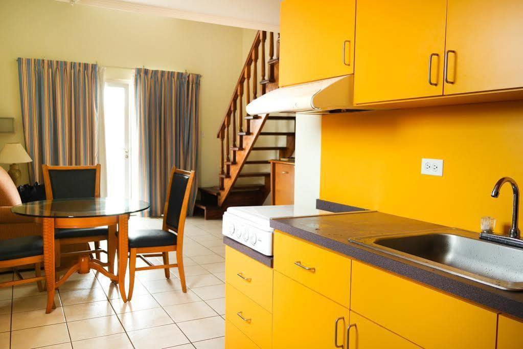 Aruba Comfort Palm Beach