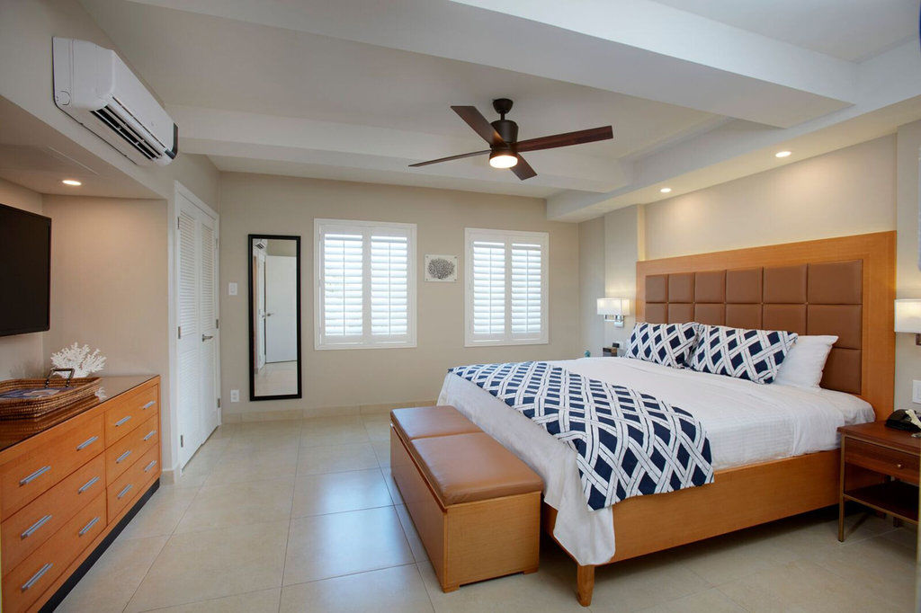 - Divi Dutch Village Resort