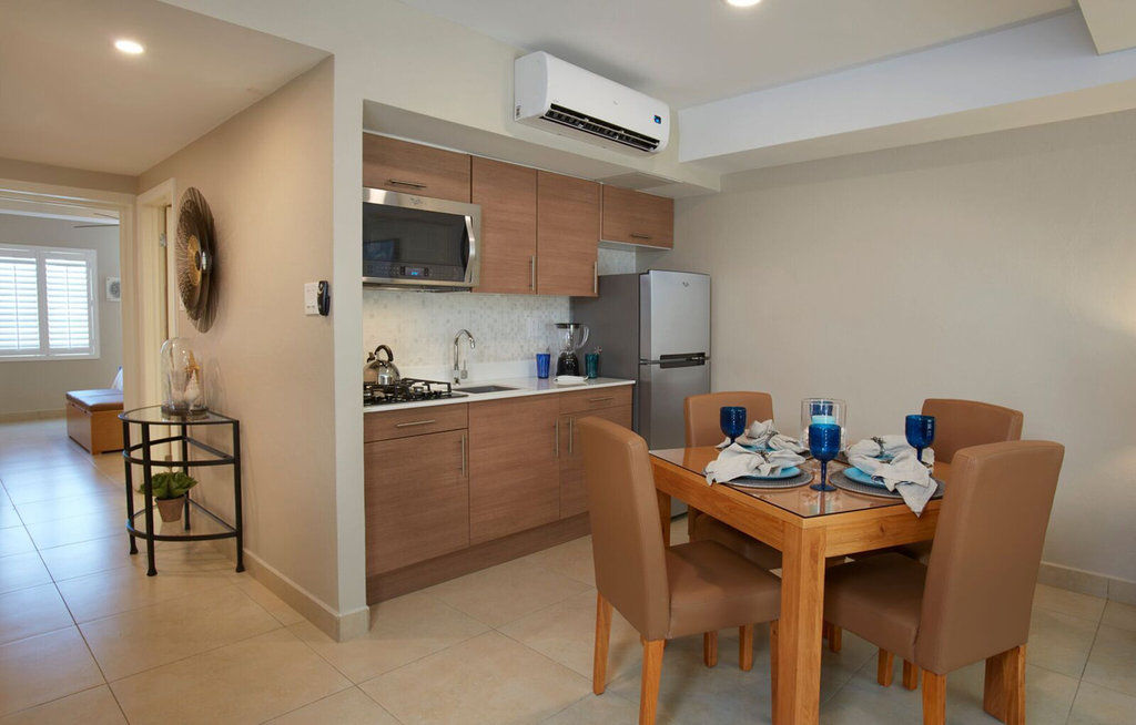 - Divi Dutch Village 4* Oranjestad