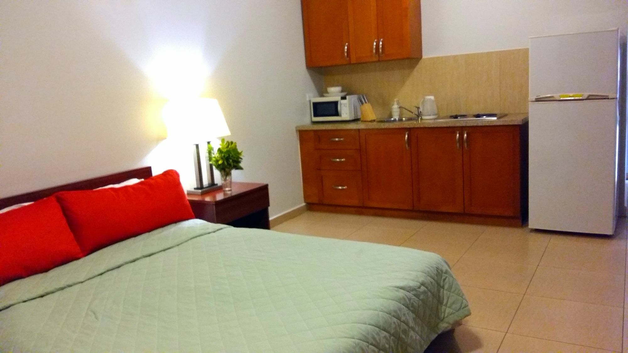 Dorado Eagle Apartment *