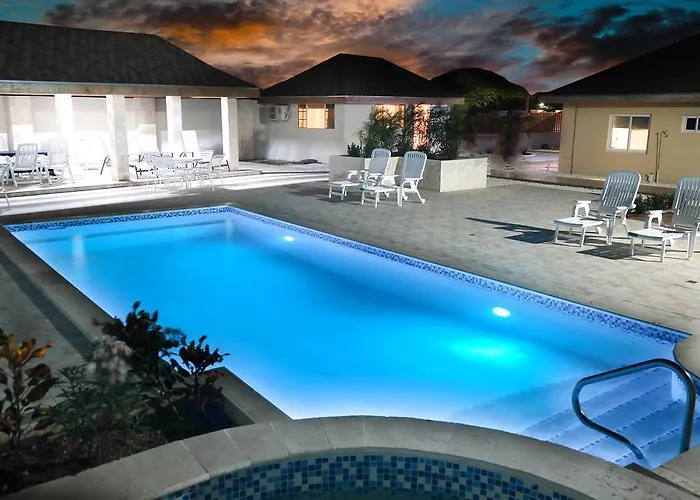 Tropical Breeze Apartments Aruba