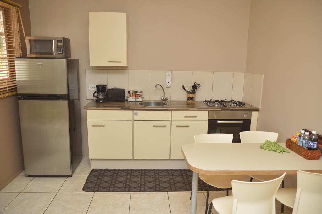 Aruba Tropic Apartment *