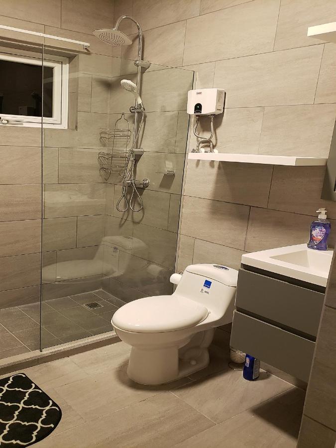 Aruba - Cozy And Modern!