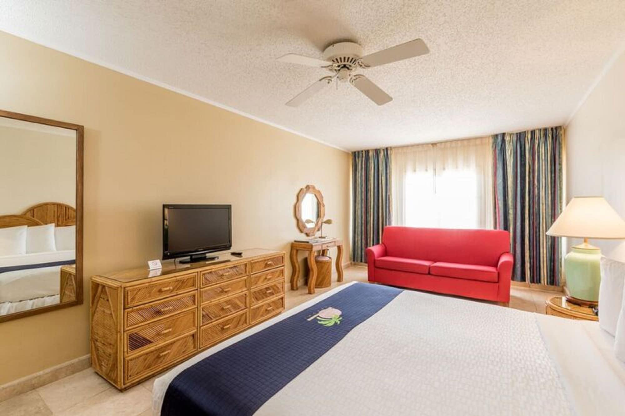 Caribbean Palm Village Apartment *