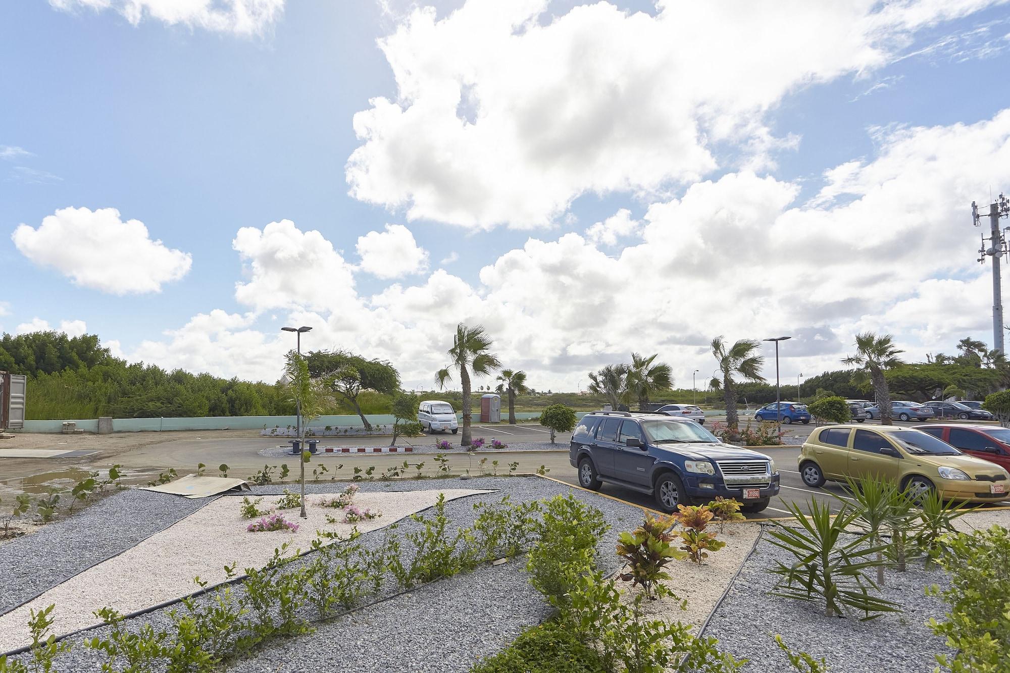 Courtyard By Marriott Aruba Resort Palm Beach