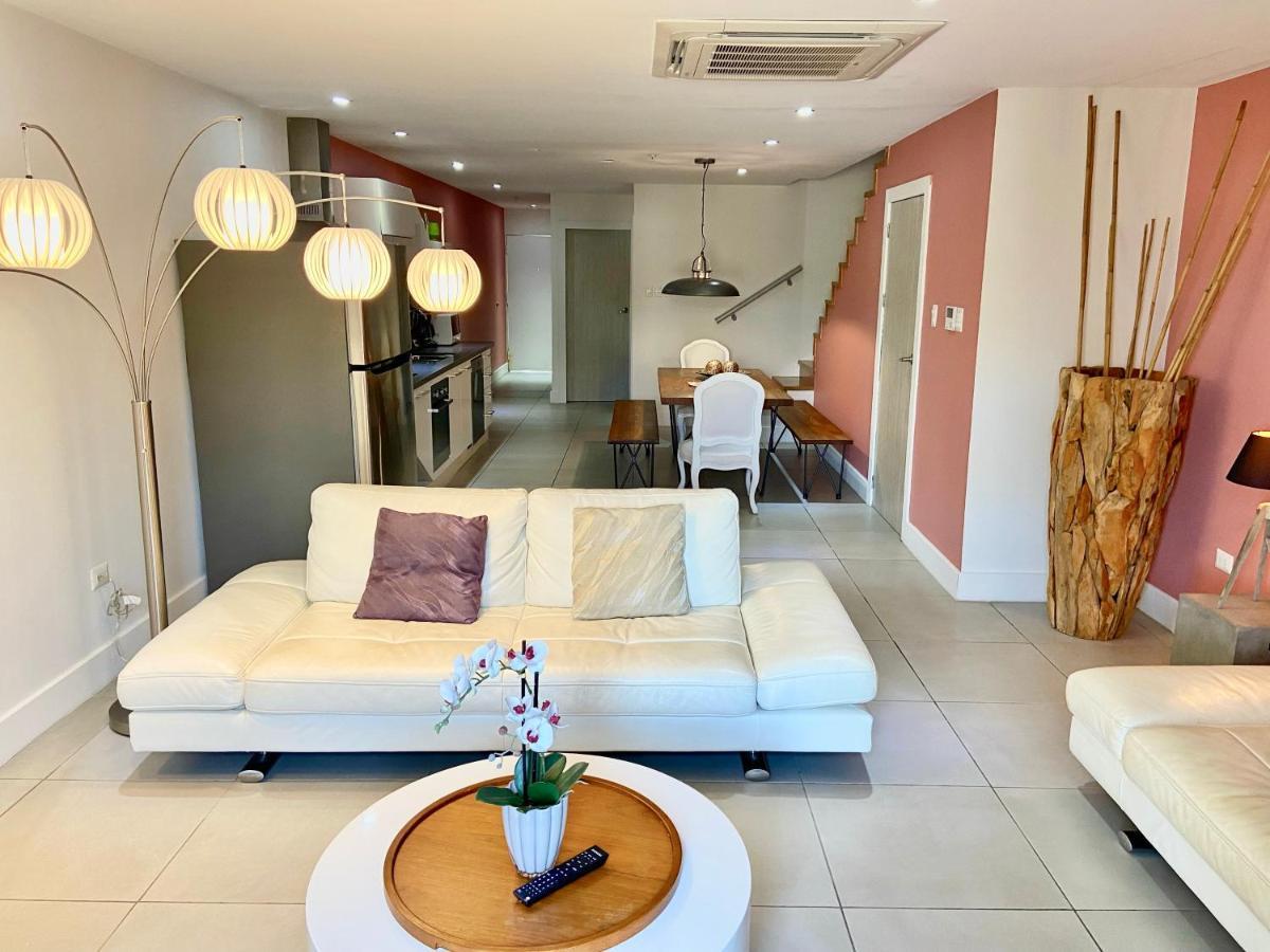 Islas #1 Apartment Palm Beach