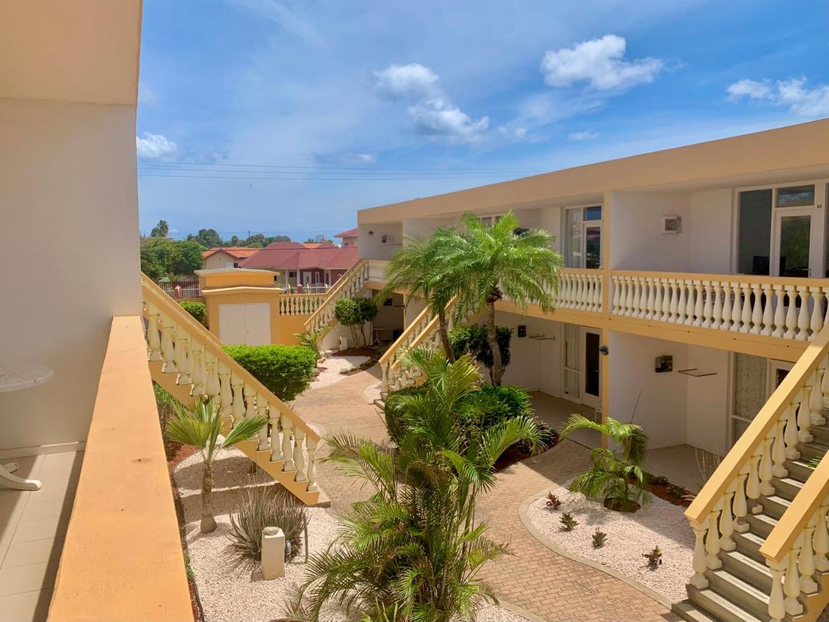 Montana Eco Aruba Resort