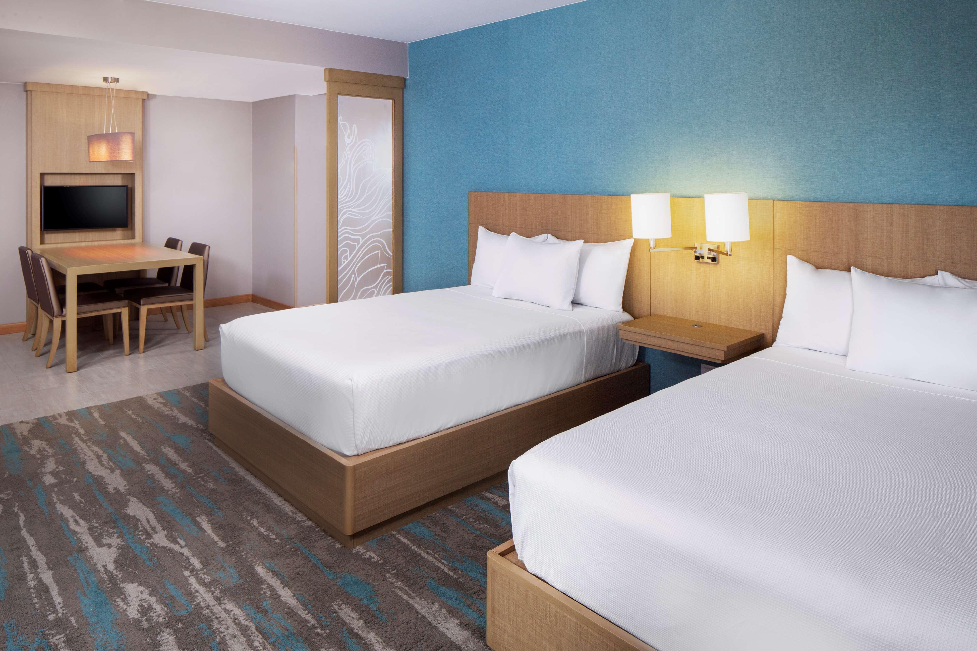 Hyatt Place Aruba Airport 4*