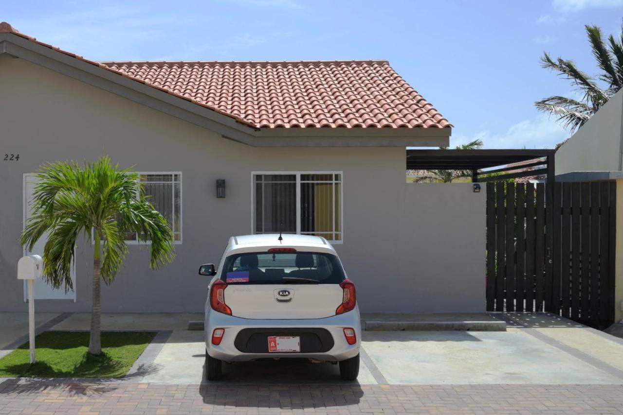Homes Aruba Apartment *