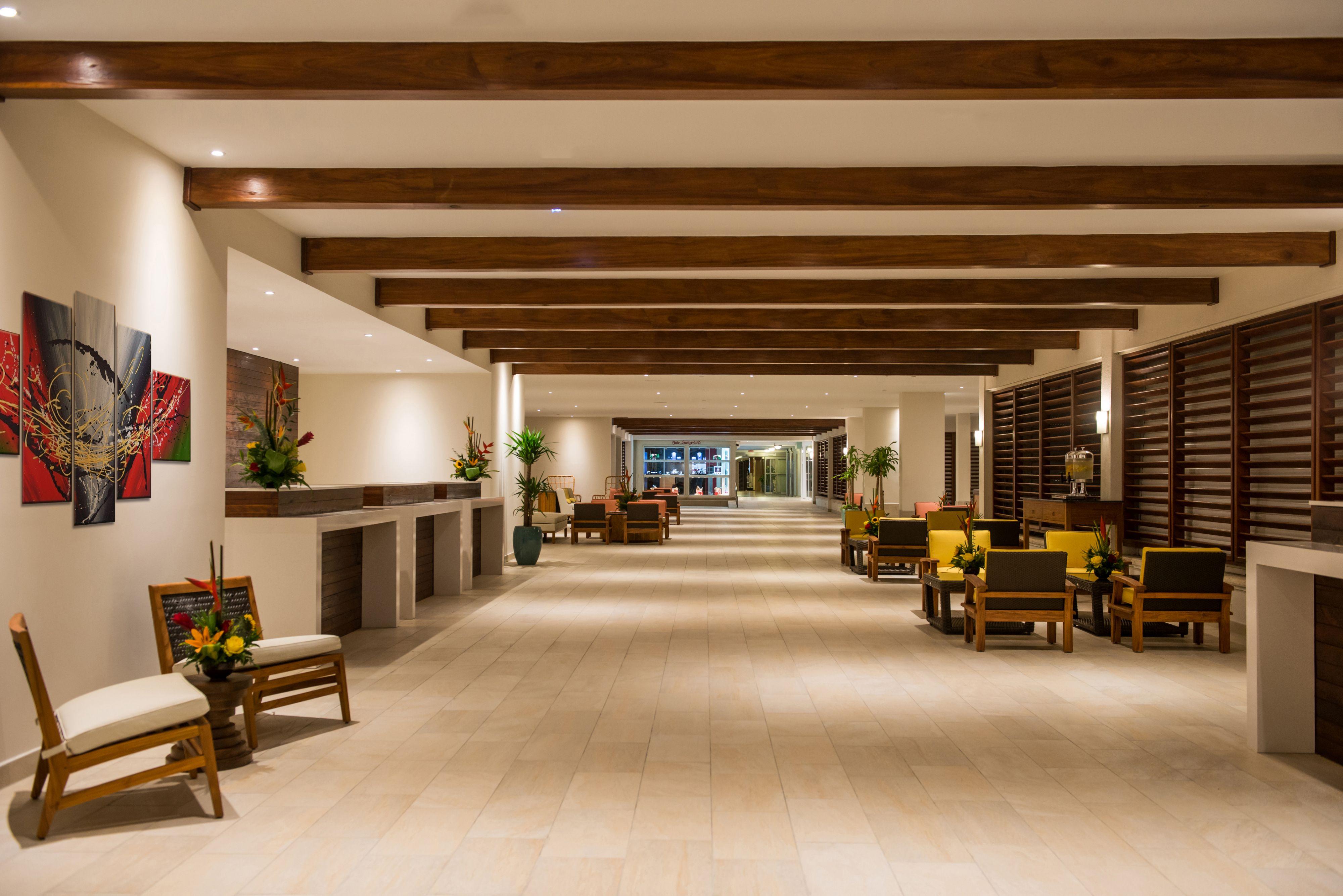 Aruba - & Casino By Ihg 4*