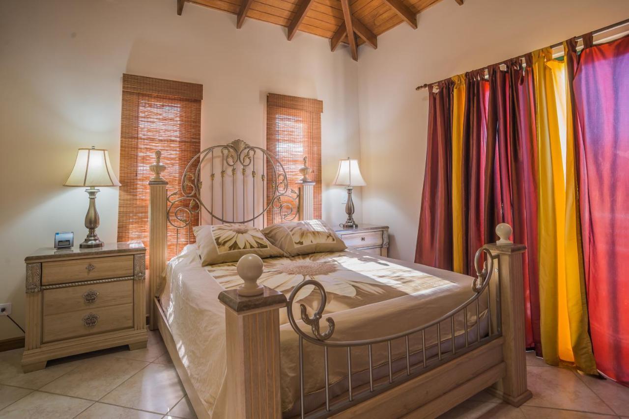 Tierra Del Sol & Golf Villa