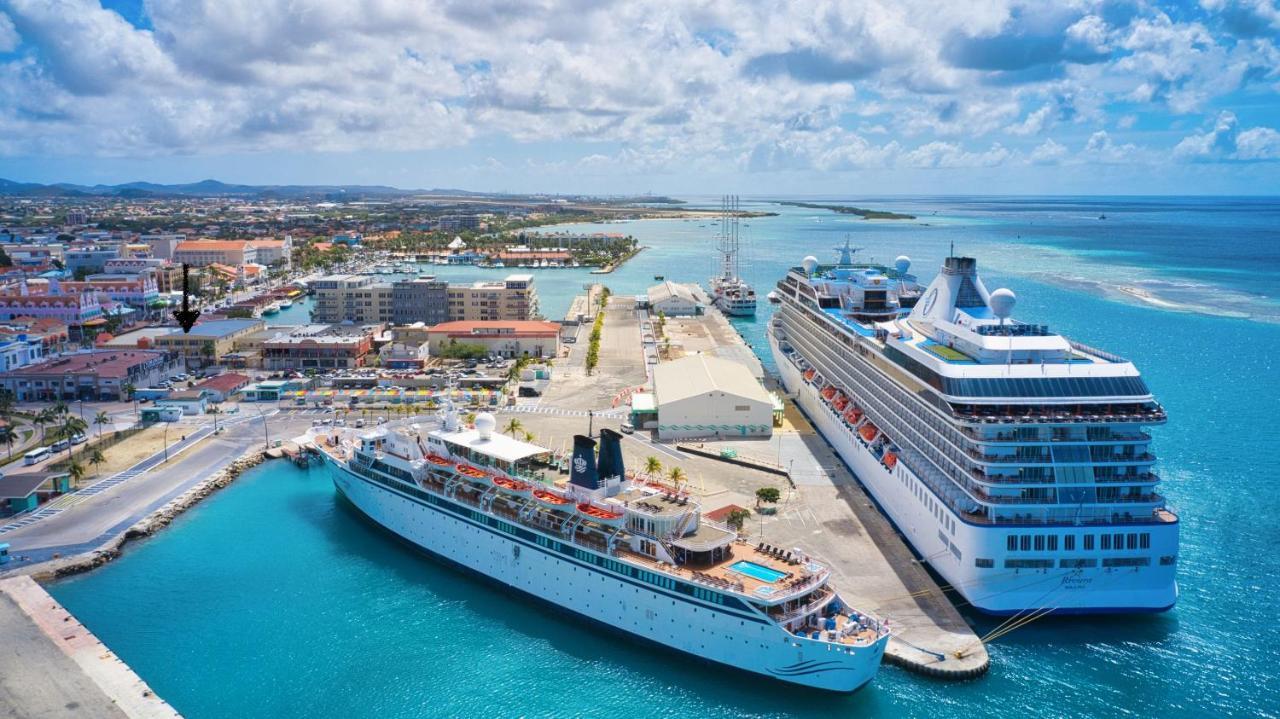 Apartment Bay Harbor Luxury 1 Bedroom Oranjestad