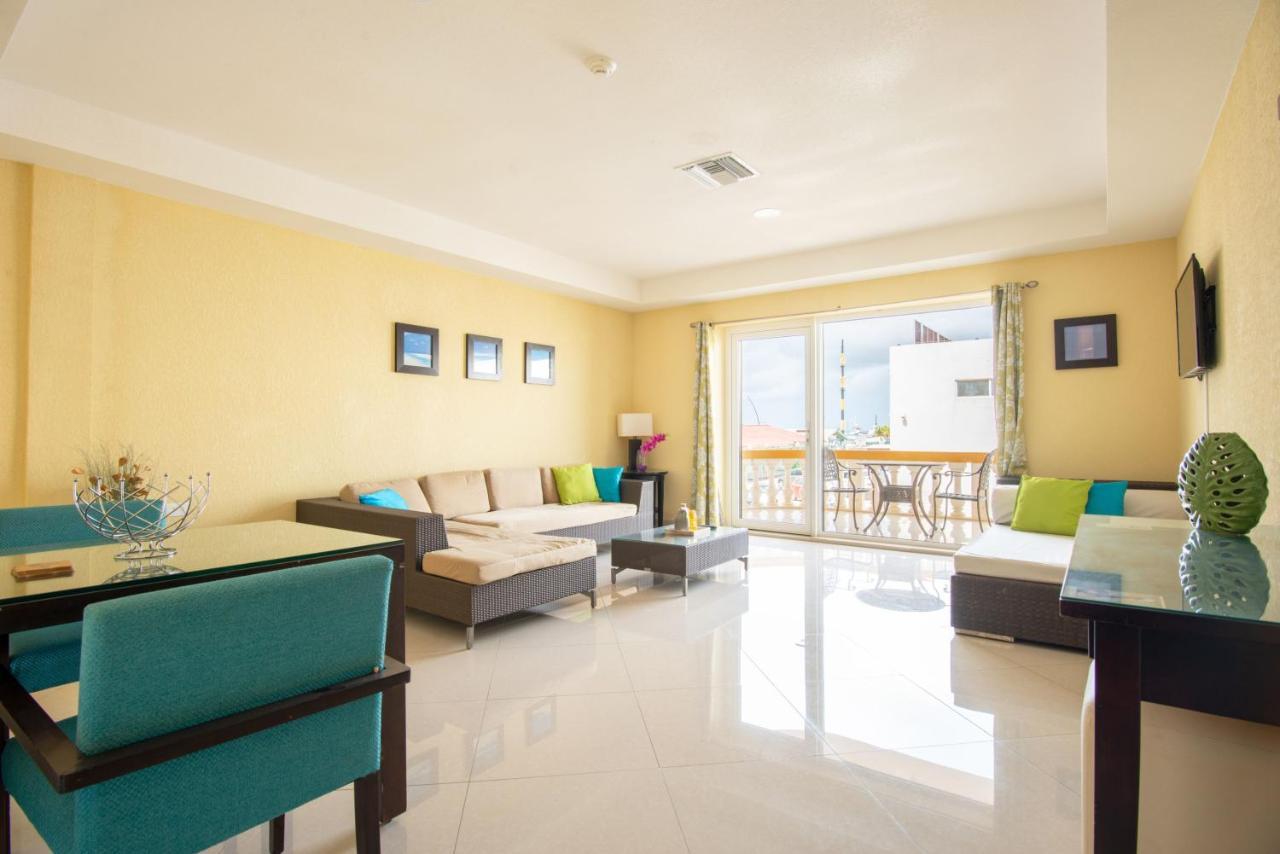 Bay Harbor Luxury 1 Bedroom Oranjestad