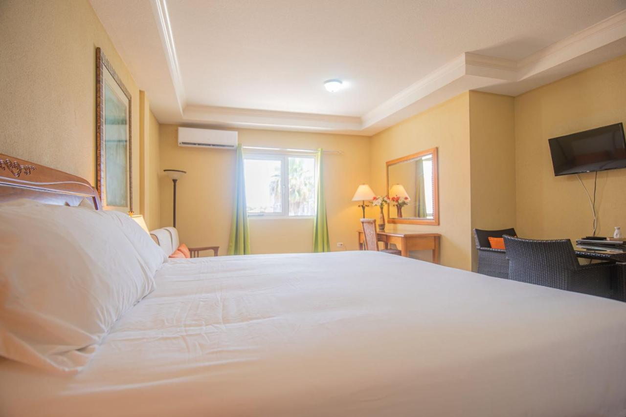 Bay Harbor Luxury 1 Bedroom Apartment *