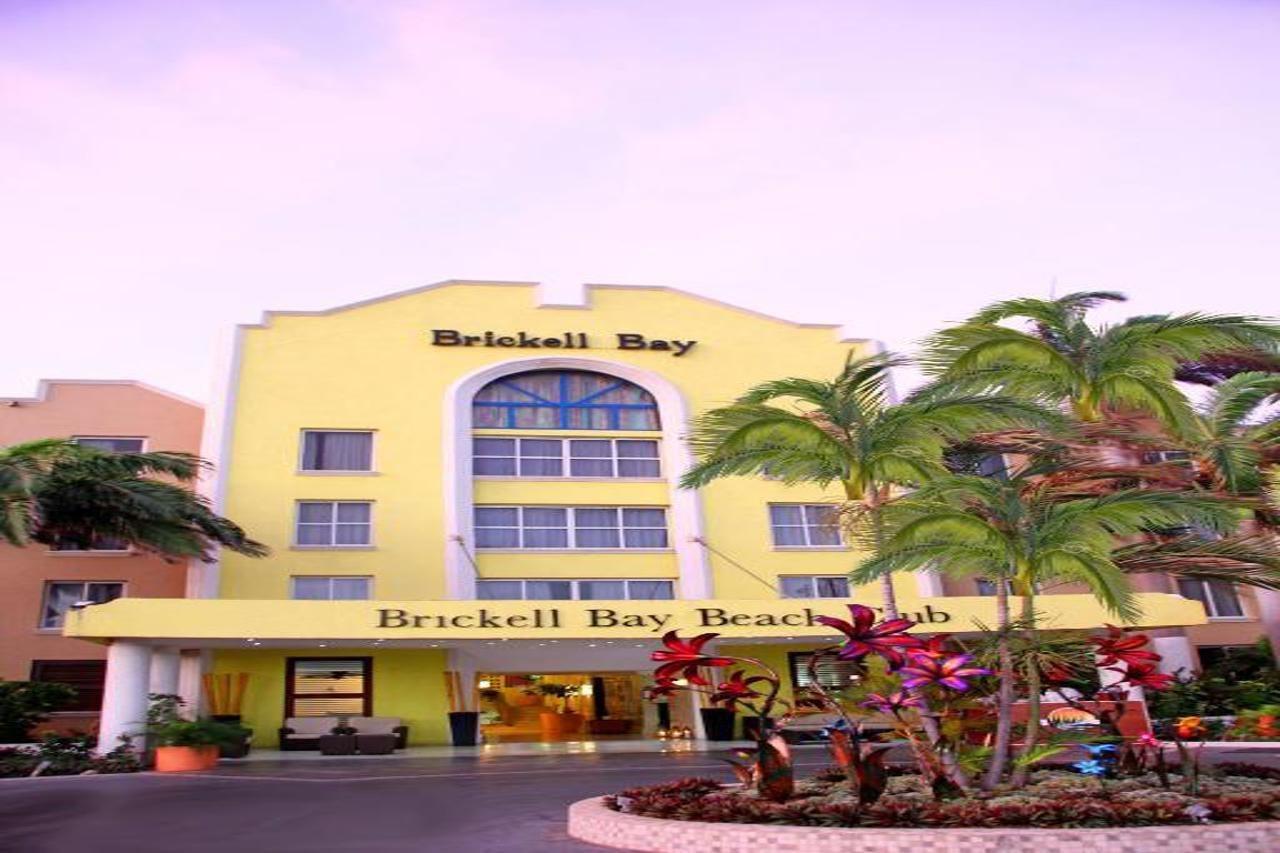 Hotel Tryp By Wyndham Aruba Adults Only