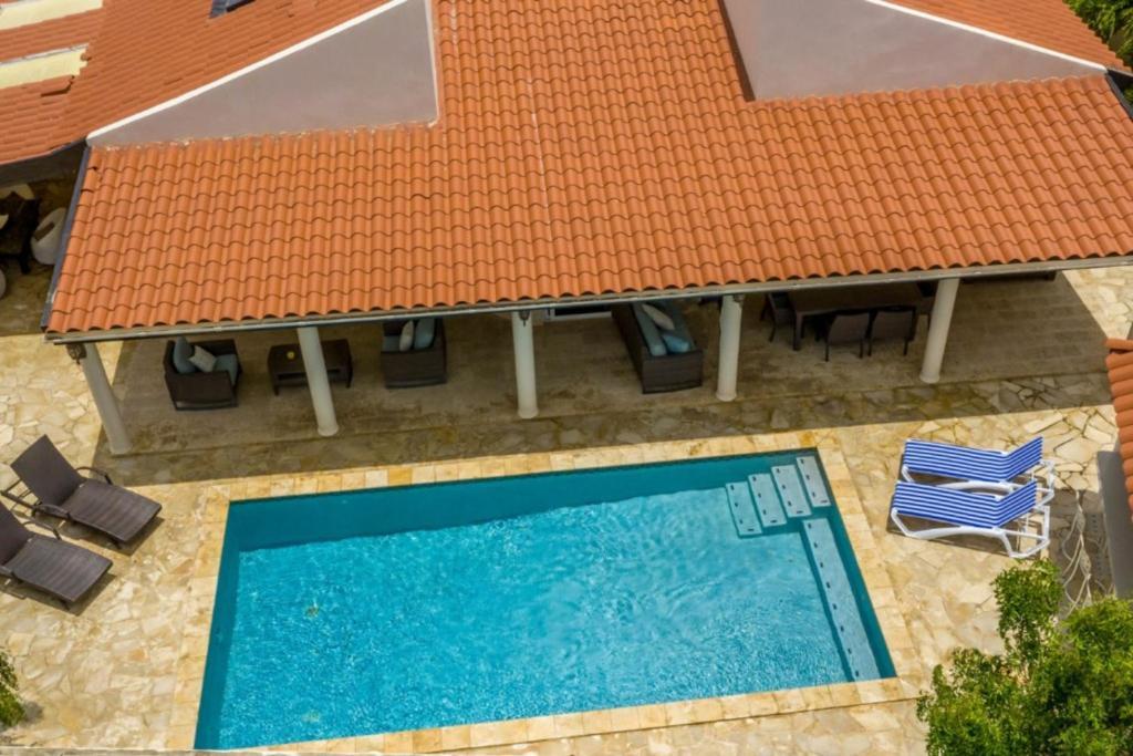 Casa Luna Palm Beach