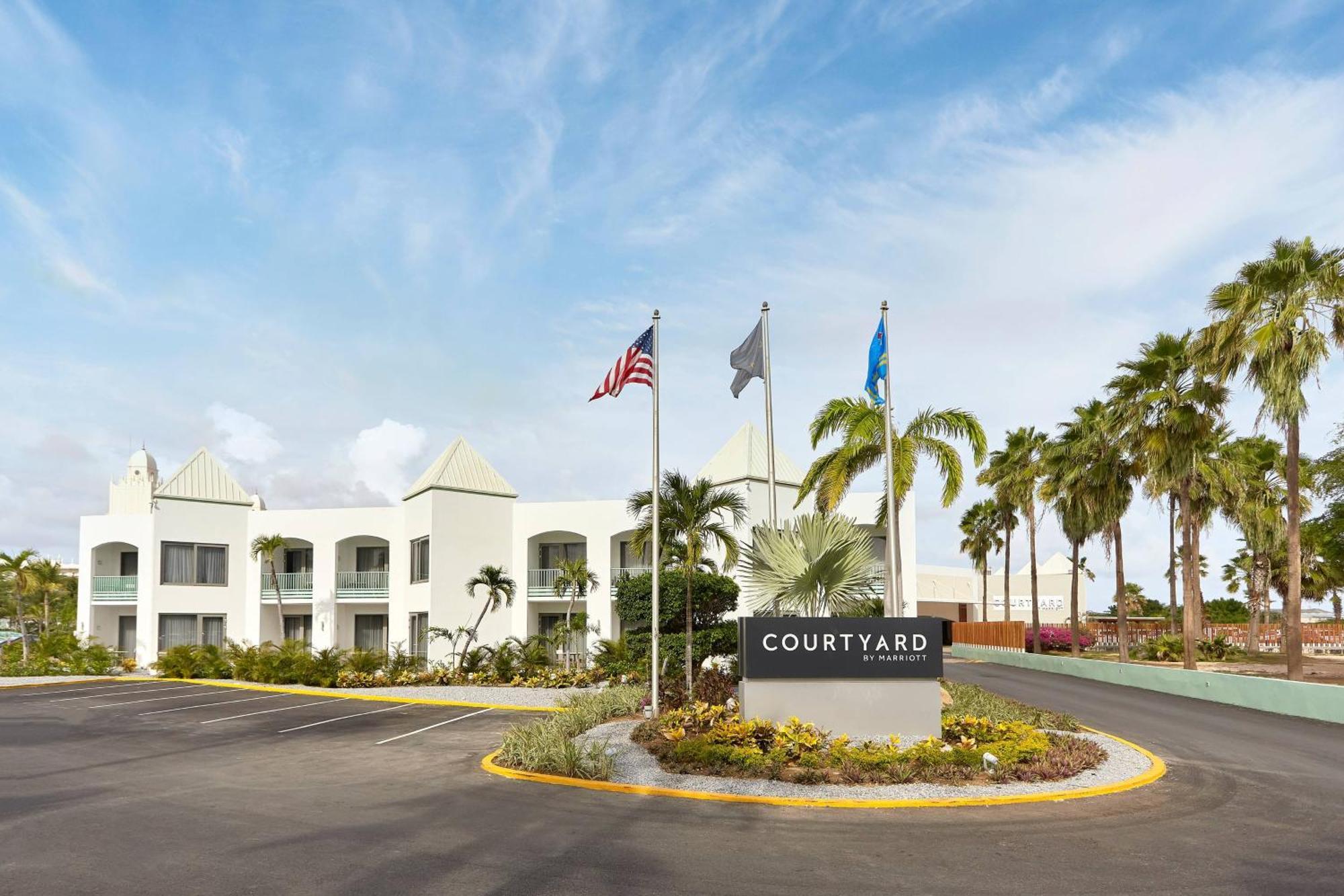 Courtyard By Marriott Aruba Resort 4*
