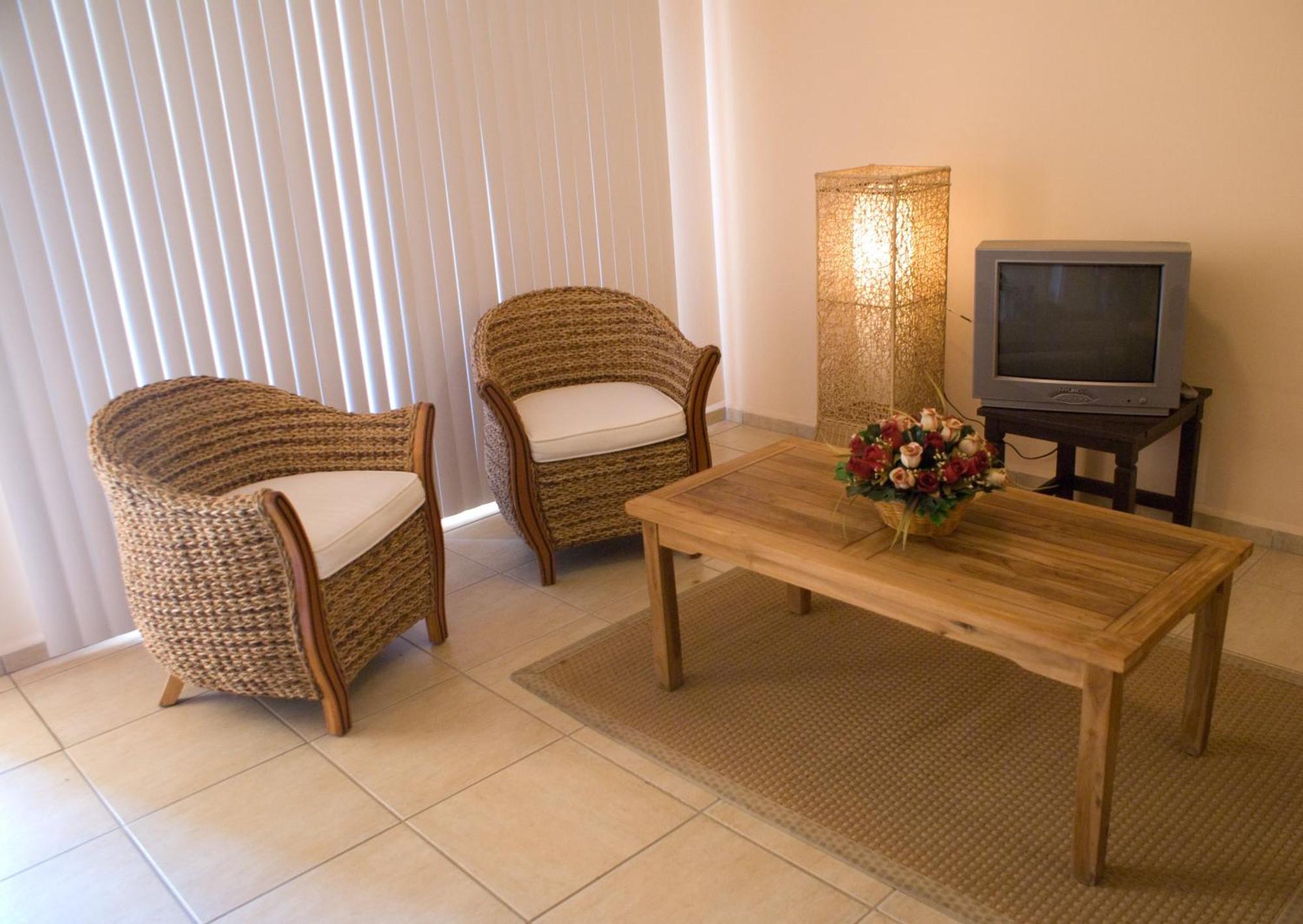Camacuri Apartment *