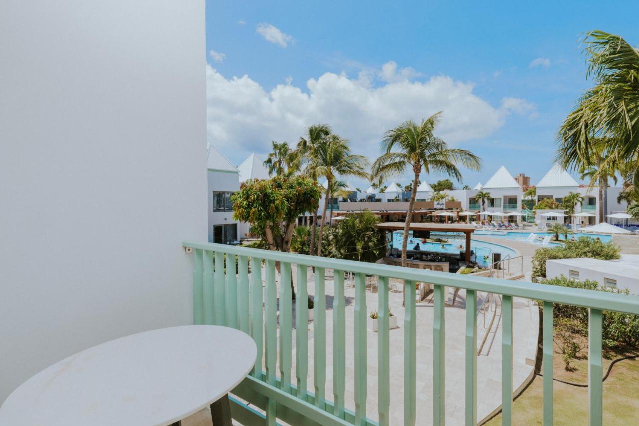 Courtyard By Marriott Aruba Resort 4*