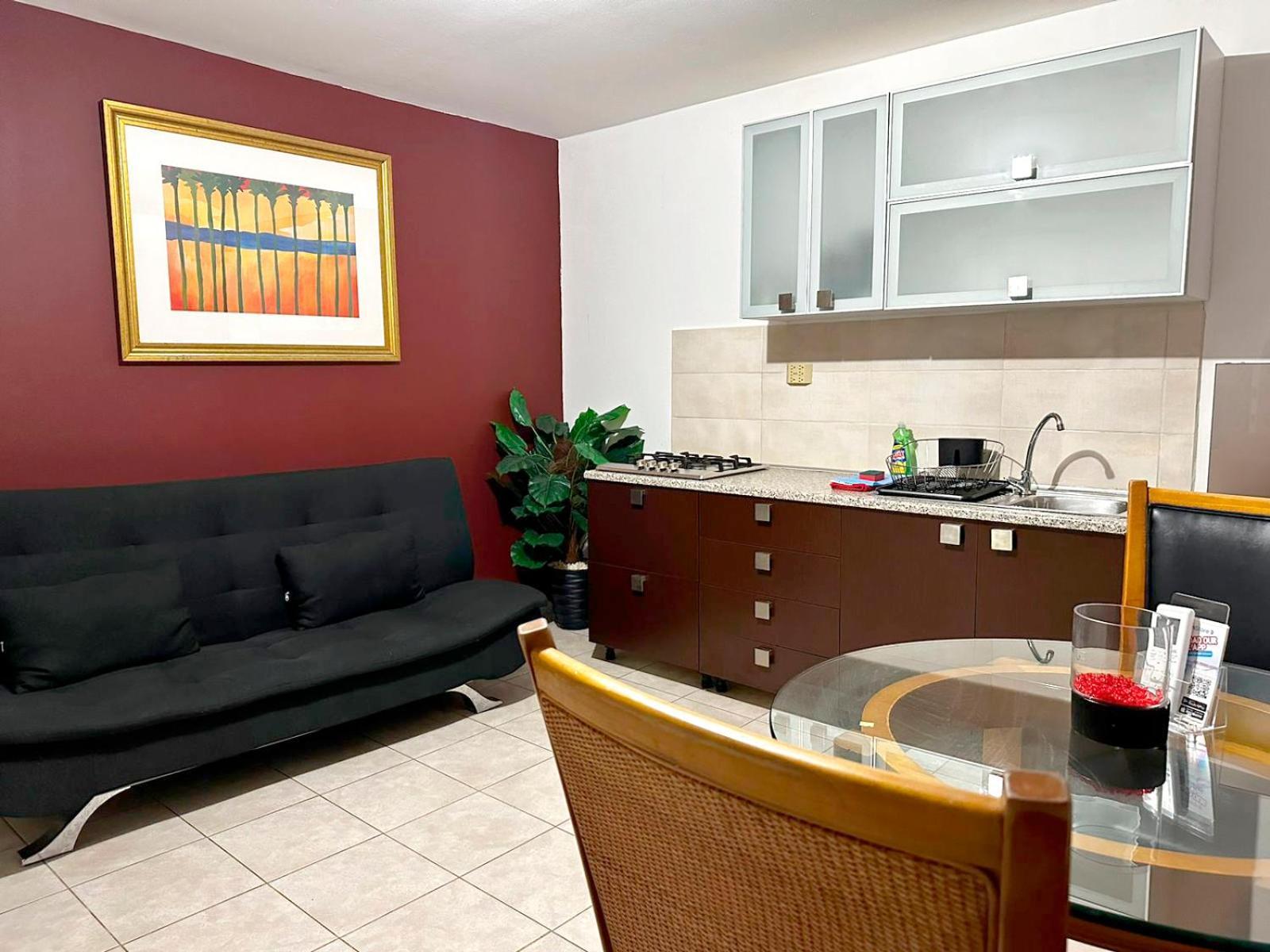 Apartment Ladybugs Palm Beach