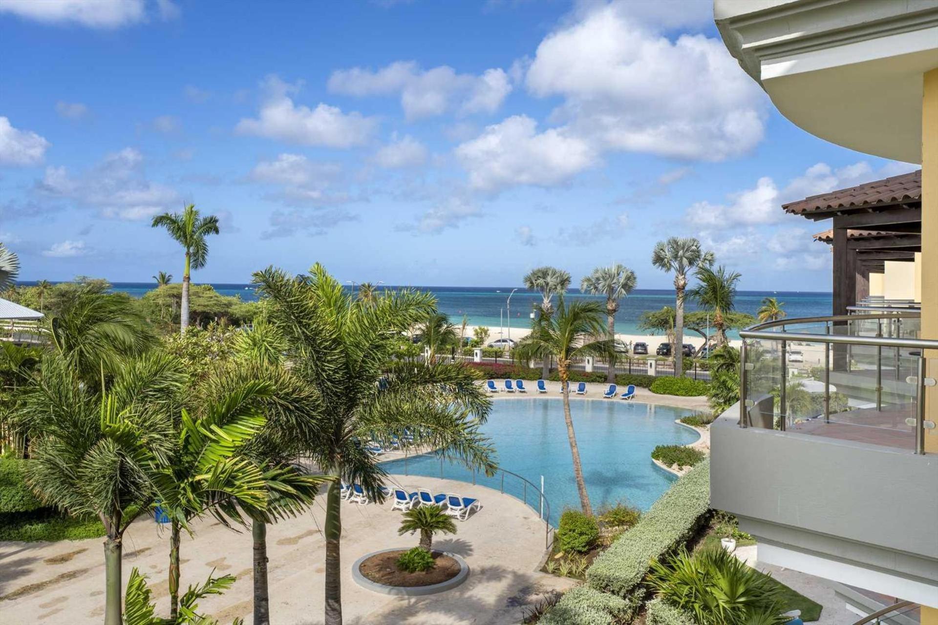Beachfront - Brisas Del Mar 2br - E324 Holiday home