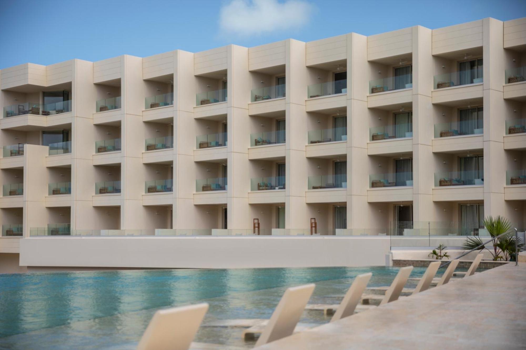 Joia Aruba By Iberostar 5*