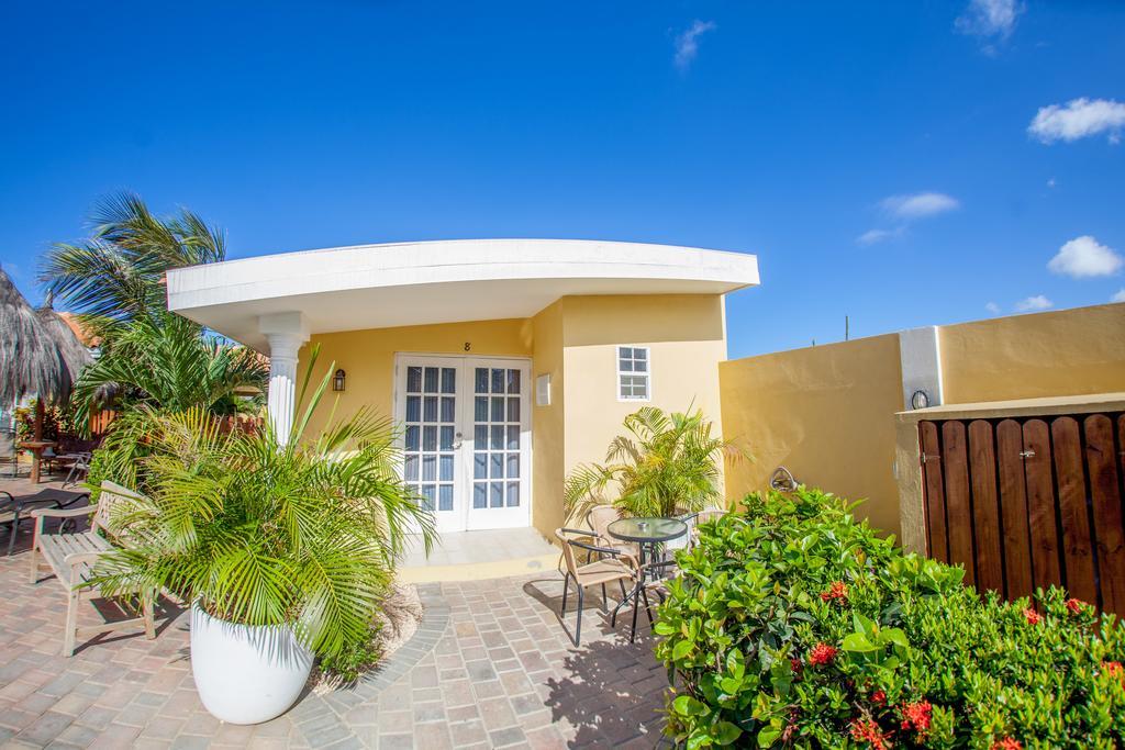 Aruba Tropic Apartment *