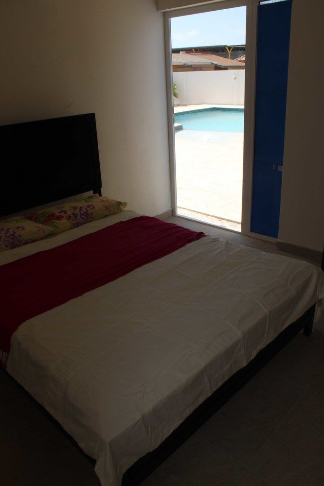 Genesis Bed & Breakfast 3*