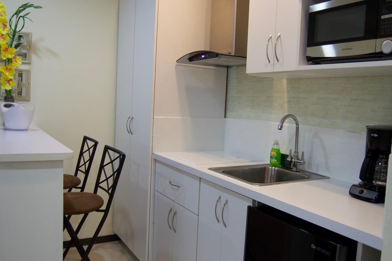Aruba Suites Palm Beach