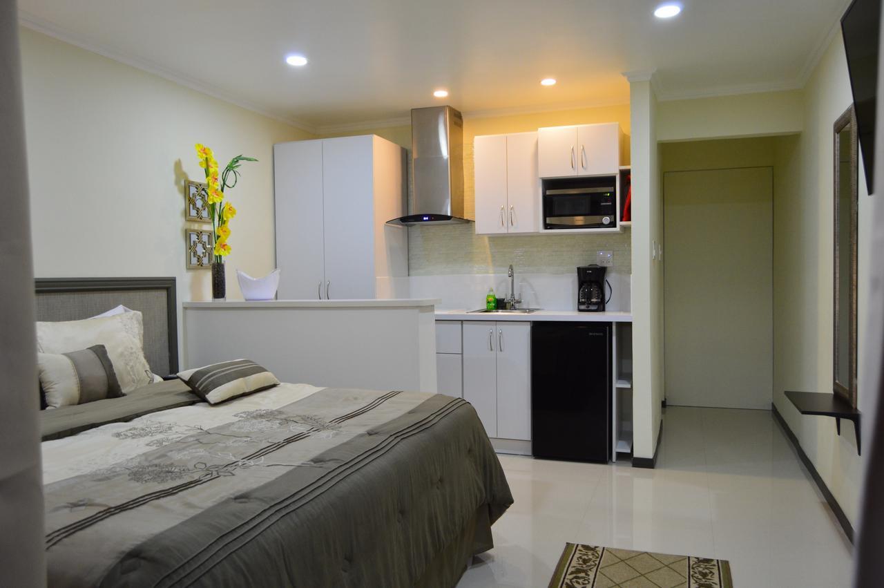 Aruba Suites Hostel *