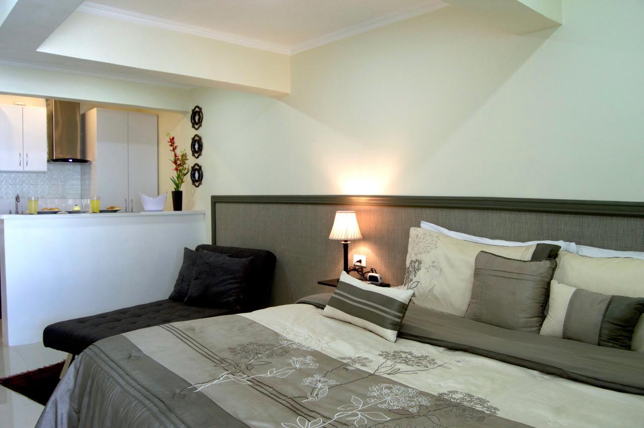 Hostel Aruba Suites *