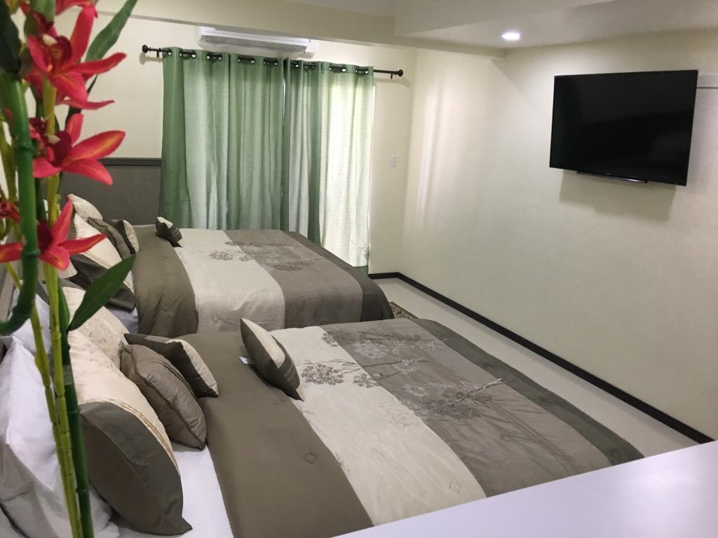 Hostel Aruba Suites *