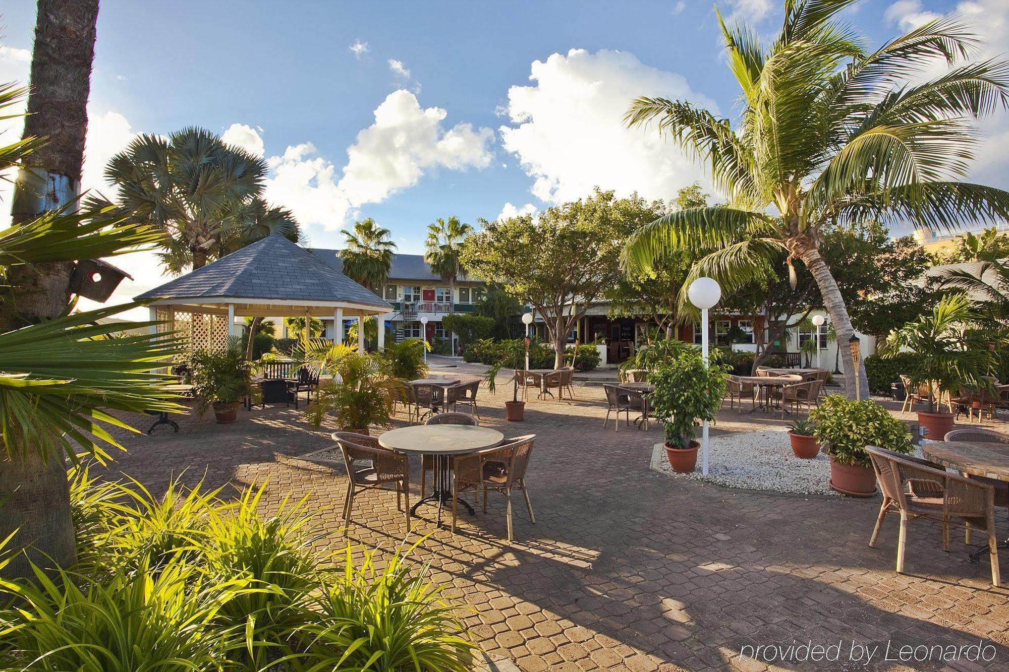 Mvc Eagle Hotel 3*