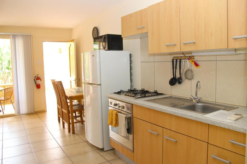 Camacuri Apartment *
