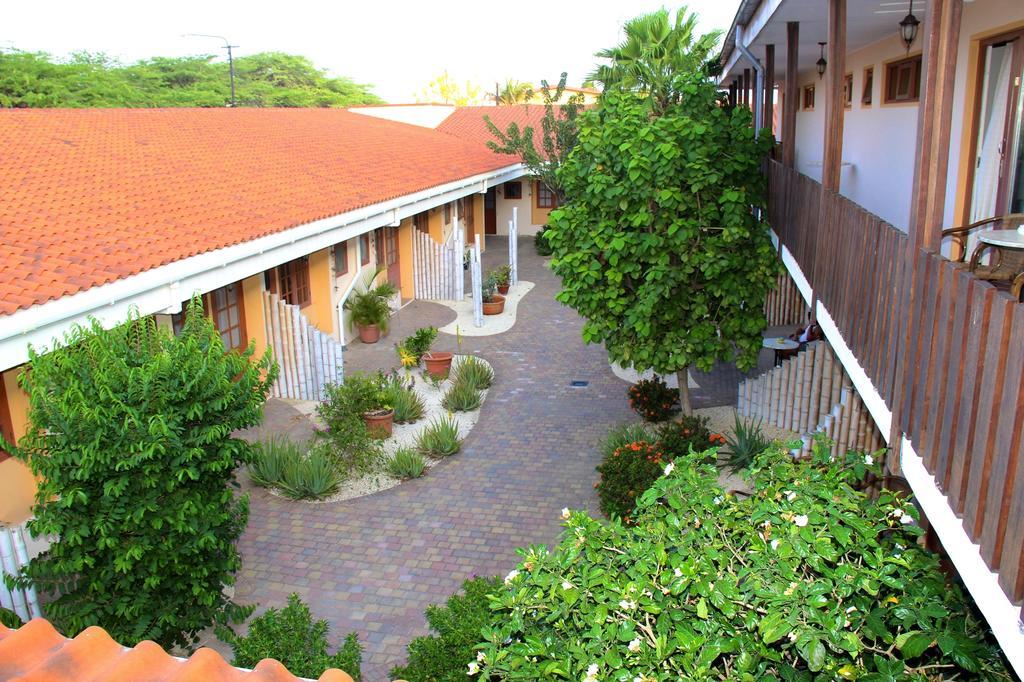Camacuri * Oranjestad