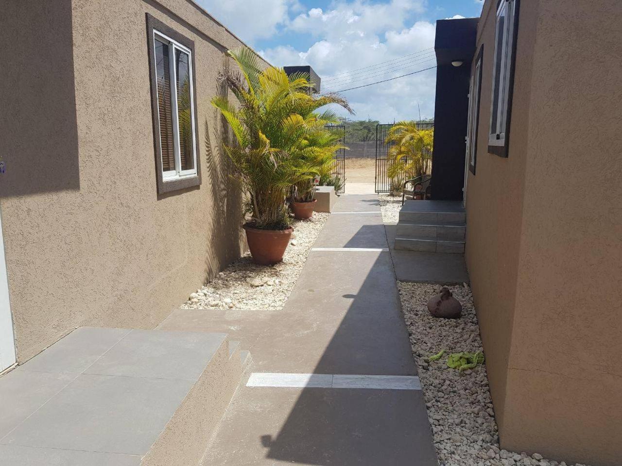Apartment Xanthys 4 Large Apt @ Best Price Close To Beach