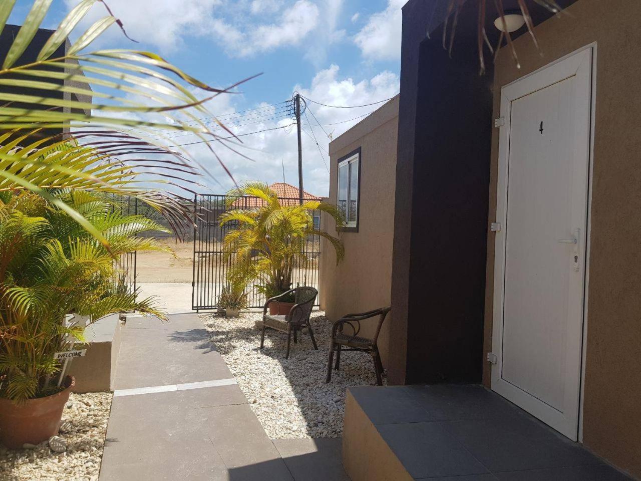 Apartment Xanthys 4 Large Apt @ Best Price Close To Beach *