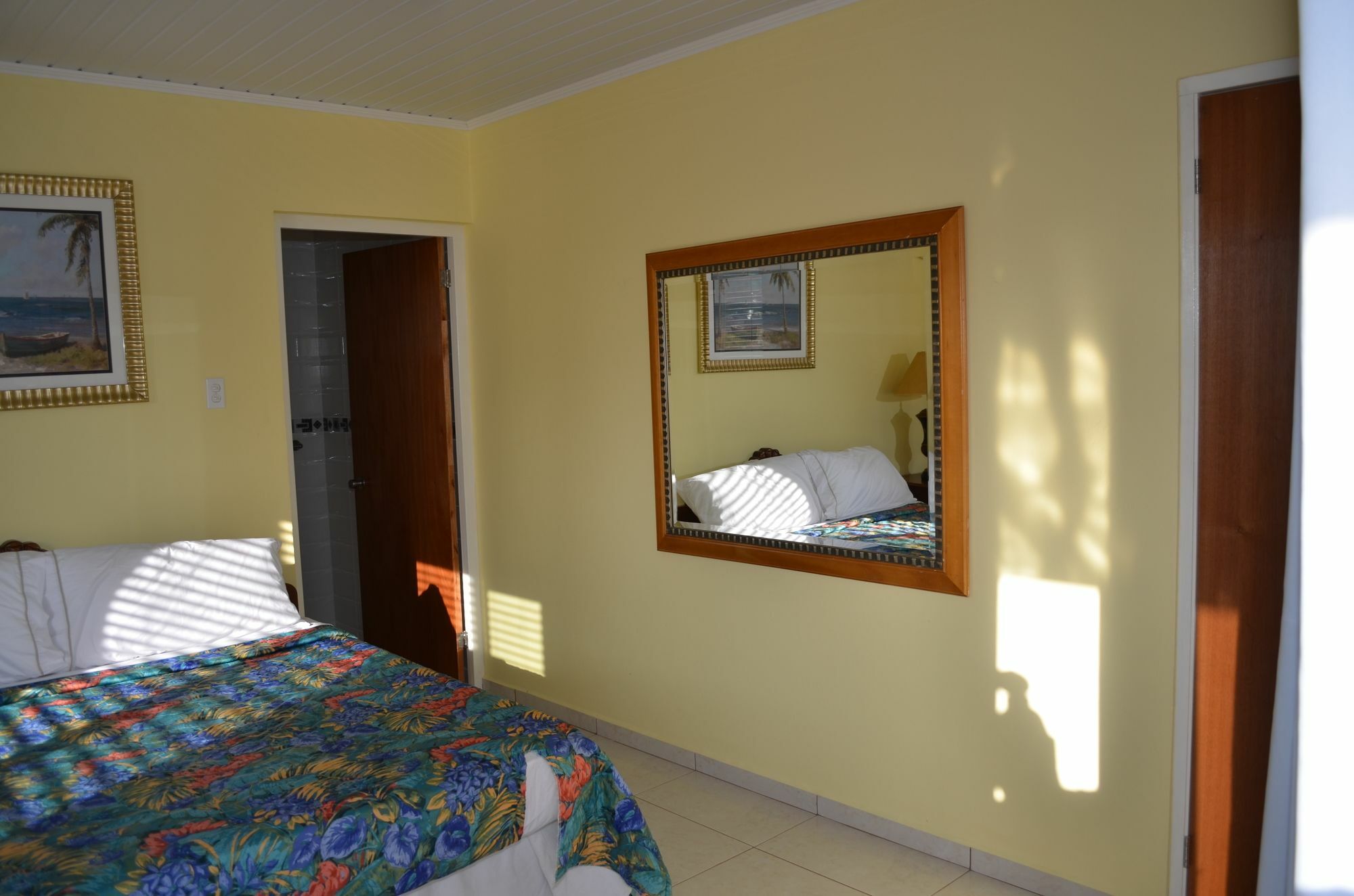 Apartment Paradise & Oranjestad