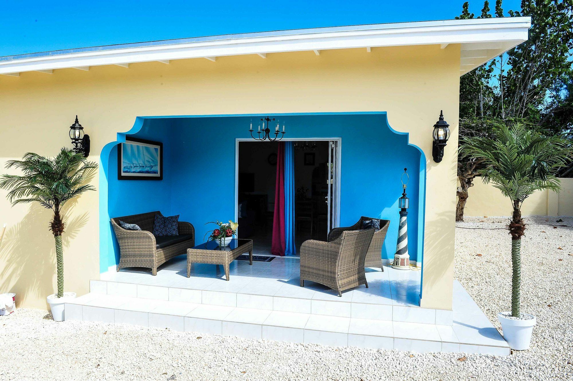 Apartment Paradise & Oranjestad